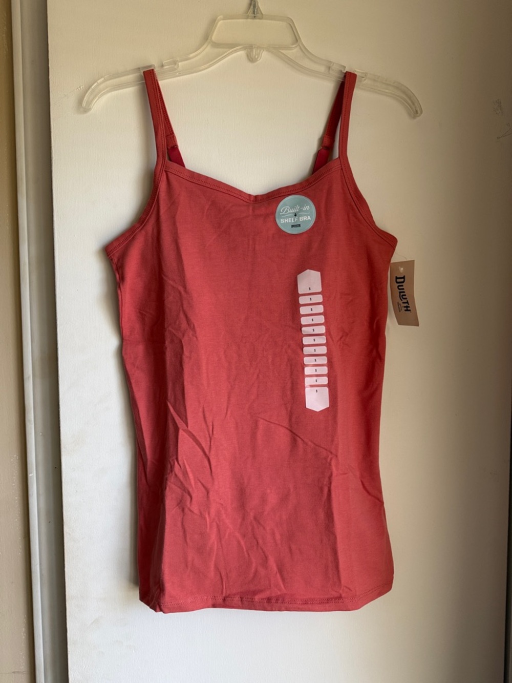 Duluth Trading Co Coral Red Shelf-Bra No-Yank Tank